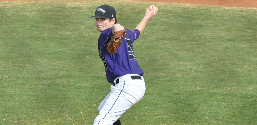 The Eagles opened the season with a 8-6 loss against University of Dallas Saturday.