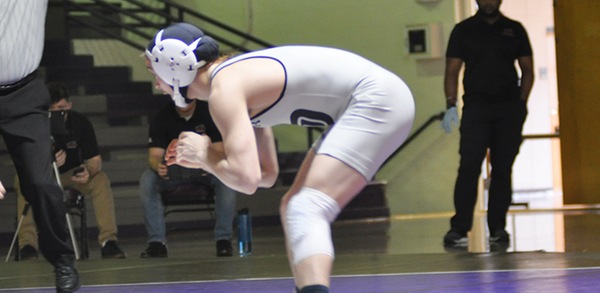 Nathan Rankin (125) won his match against Westminster College to help the Eagles win five straight.
