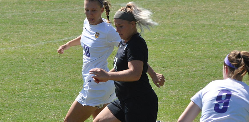Women's Soccer Team Ends Season With Back-To-Back ASC Wins