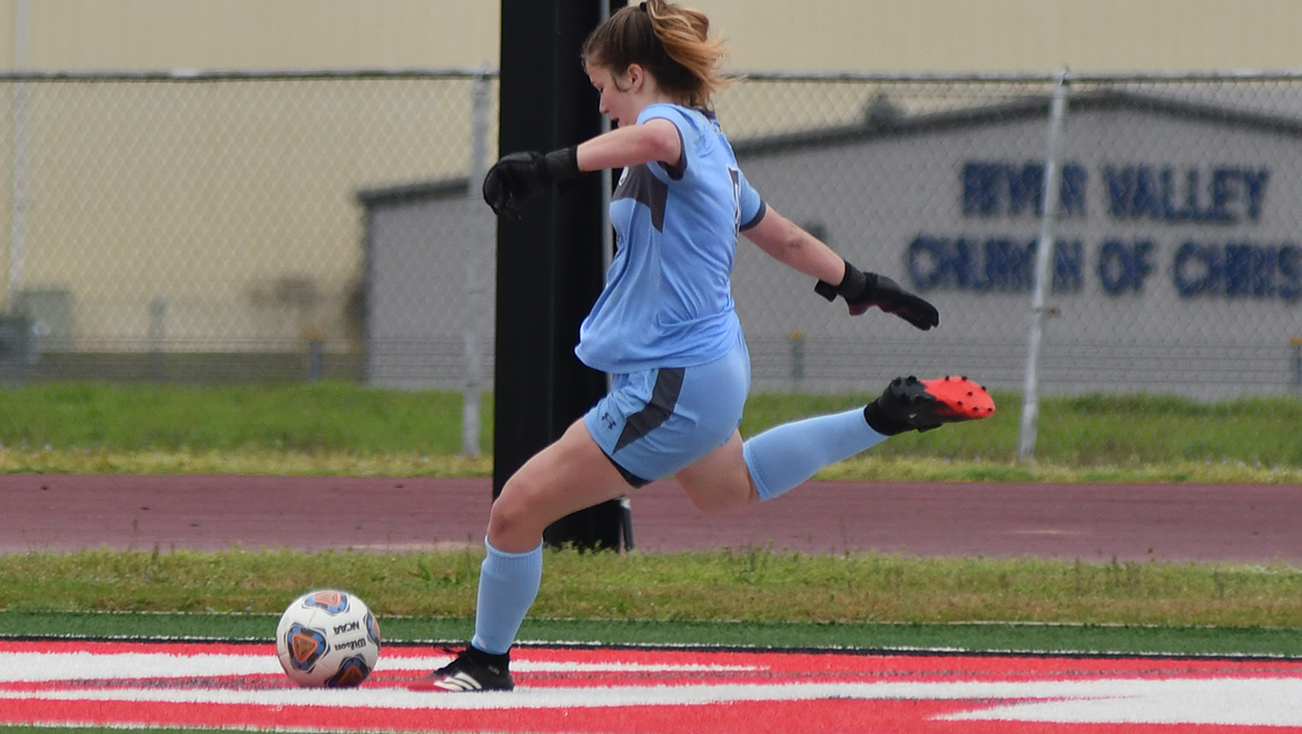 Sydney Frazier posted a shutout in goal for the Eagles against LeTourneau.