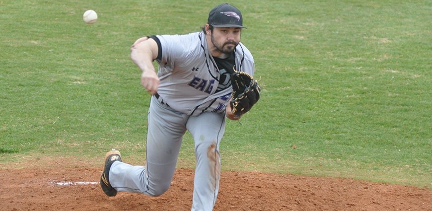 David Beck threw a two-hit complete game against Howard Payne.