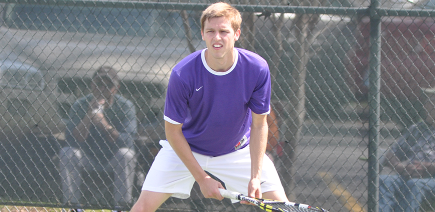 Men’s Tennis Team Opens Fall Play With 9-0 Win