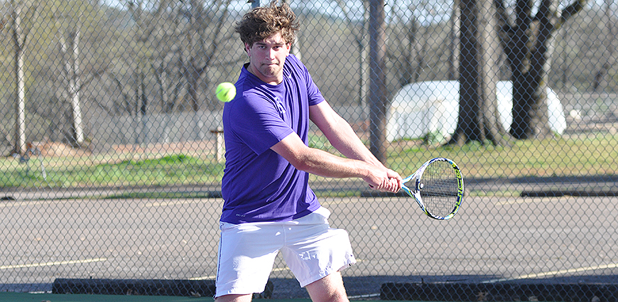 Eagles Play Non-Conference Matches In Shreveport