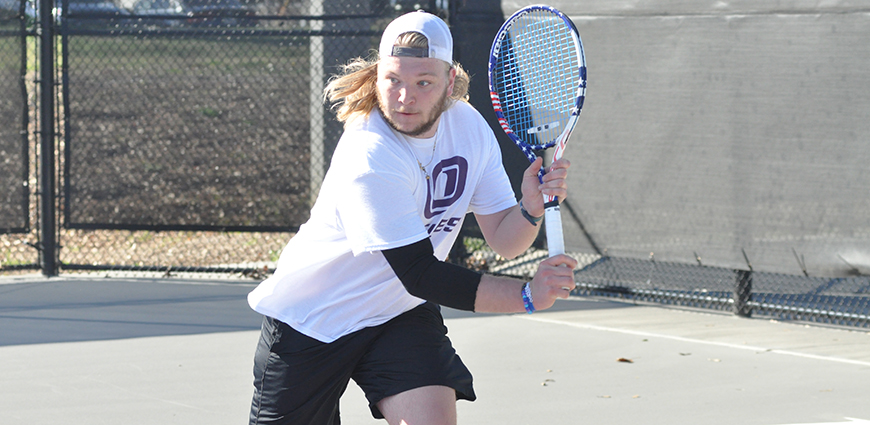 The Eagles posted a 9-0 win over Centenary College behind the play of Bryant Cason.