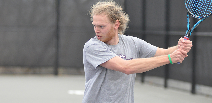 The Eagles dropped a 7-2 decision against John Brown University.