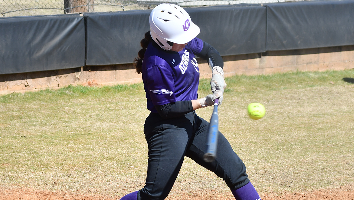 Sierra Jasna had three hits in a double-header against Hardin-Simmons.