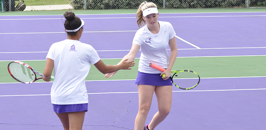 Women’s Tennis Team Opens ASC Play With 9-0 Win
