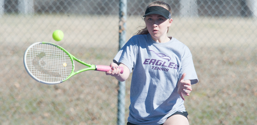 East Texas Baptist Tops Women's Tennis Team