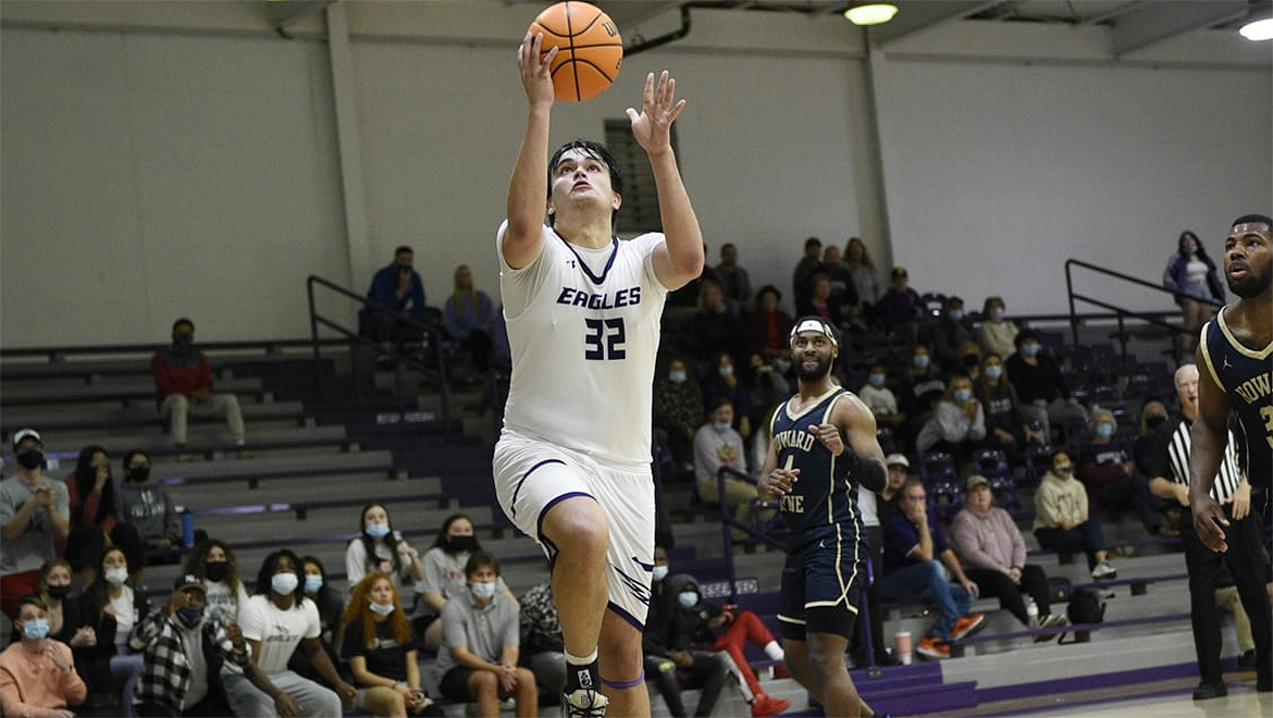 Dillon Cheater and the Eagles lost in the Millsaps College Tournament on Sunday. 