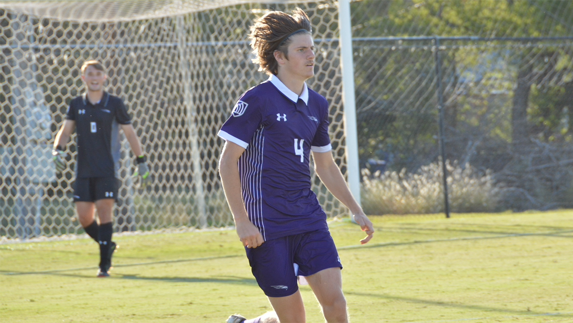 Brock Bernard the Eagles dropped a game against Hardin-Simmons 4-1.